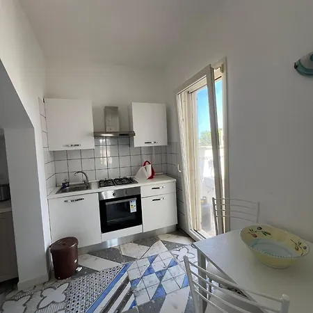 Aurora E Alba شقة